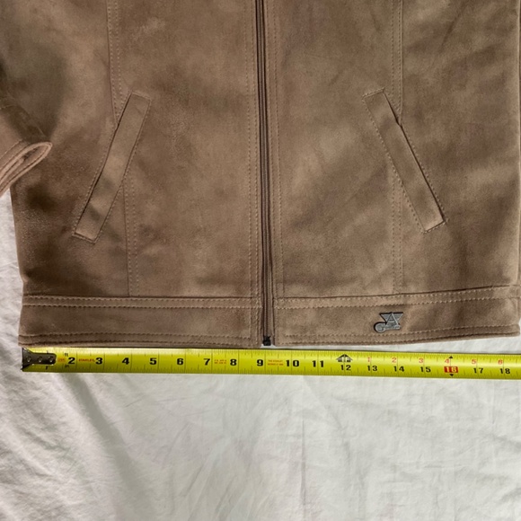 Faux Suede Men’s Medium Jacket by AG Milano - Picture 5 of 12